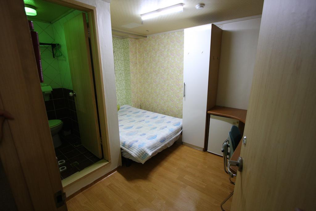Dongdaemun Wellbeing Hostel โซล ภายนอก รูปภาพ